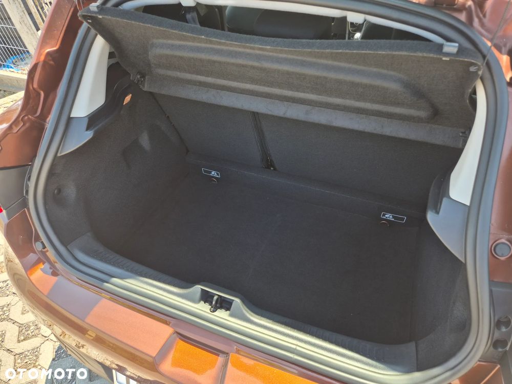 Renault Clio 1.2 16V 75 Authentique - 24