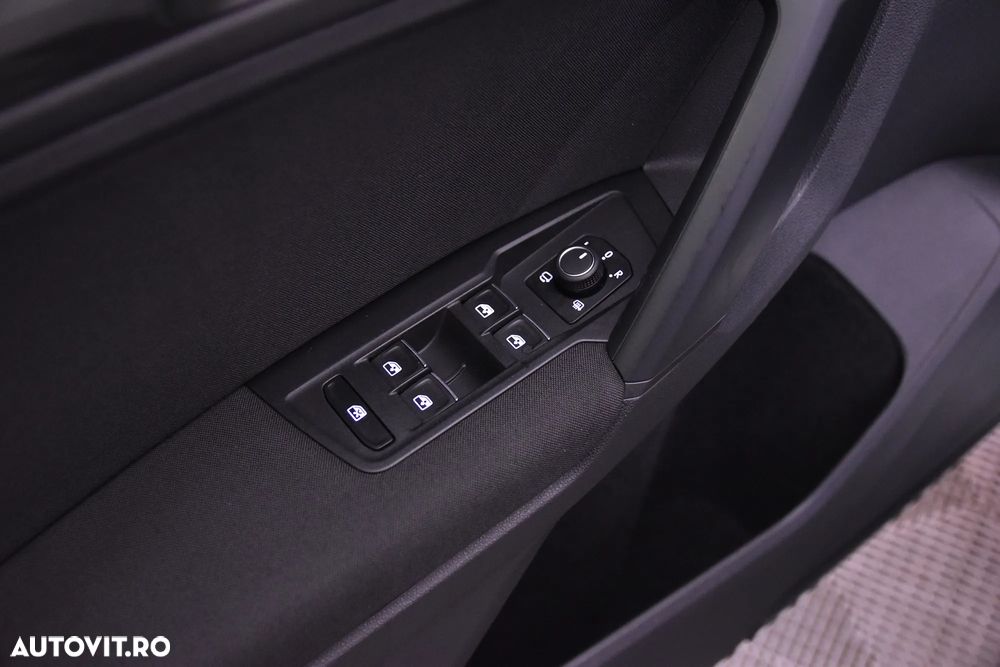 Volkswagen Tiguan - 15