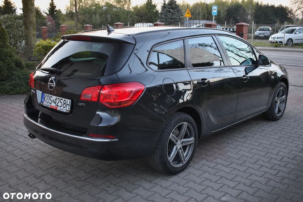 Opel Astra - 4