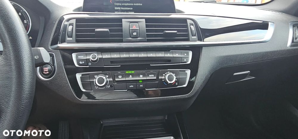 BMW Seria 1 116d Sport Line - 31