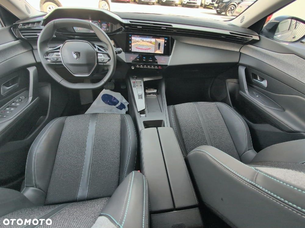 Peugeot 308 1.6 Hybrid PHEV Allure EAT8 - 8