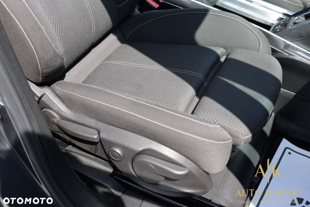 Opel Zafira - 37
