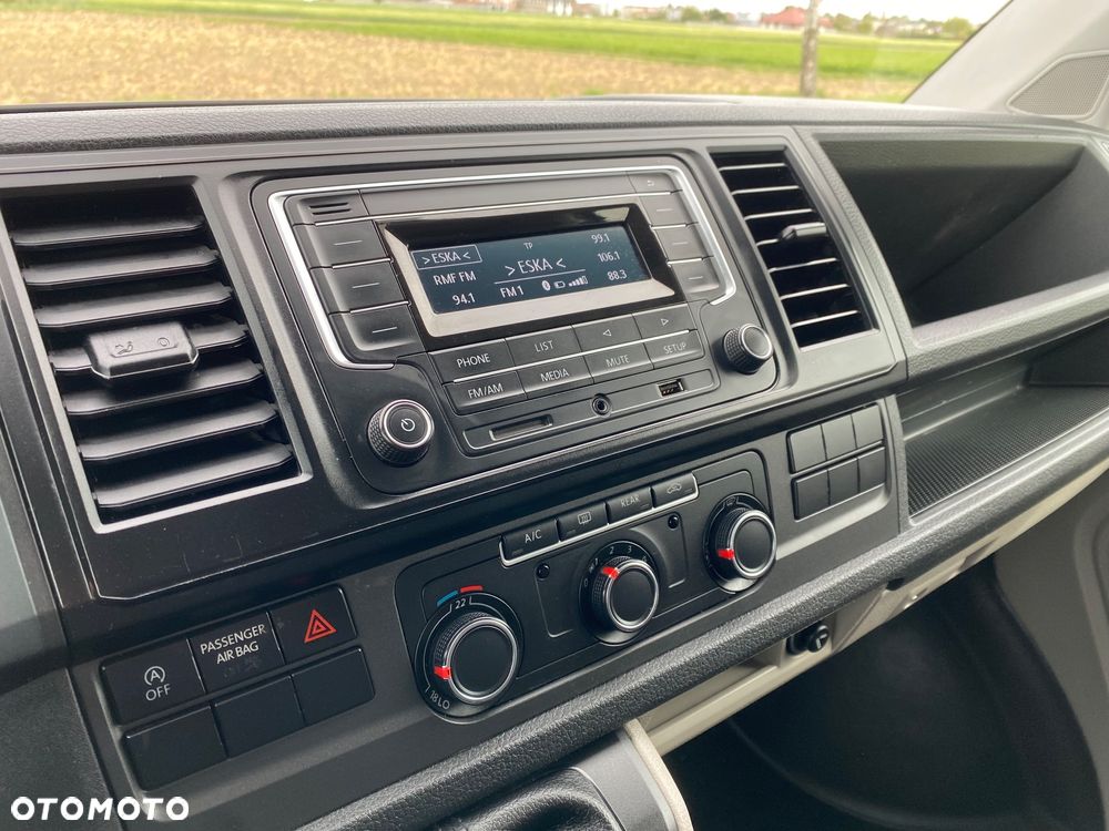 Volkswagen Caravelle L1 Comfortline - 11