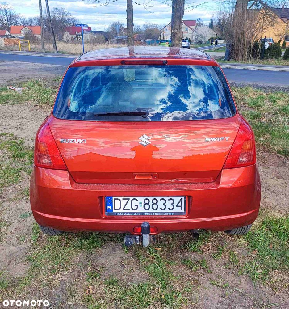 Suzuki Swift - 5