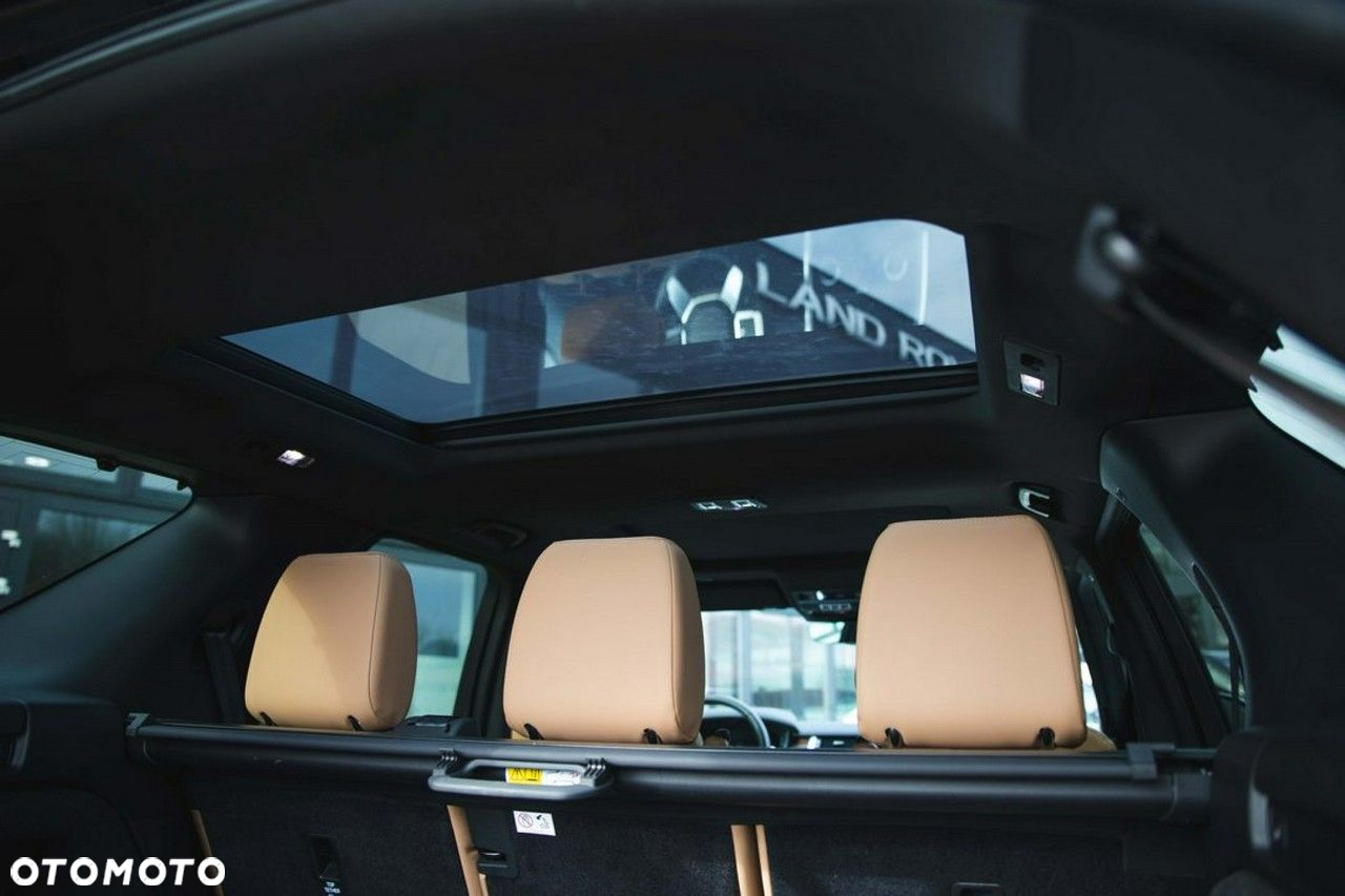 Land Rover Discovery - 32