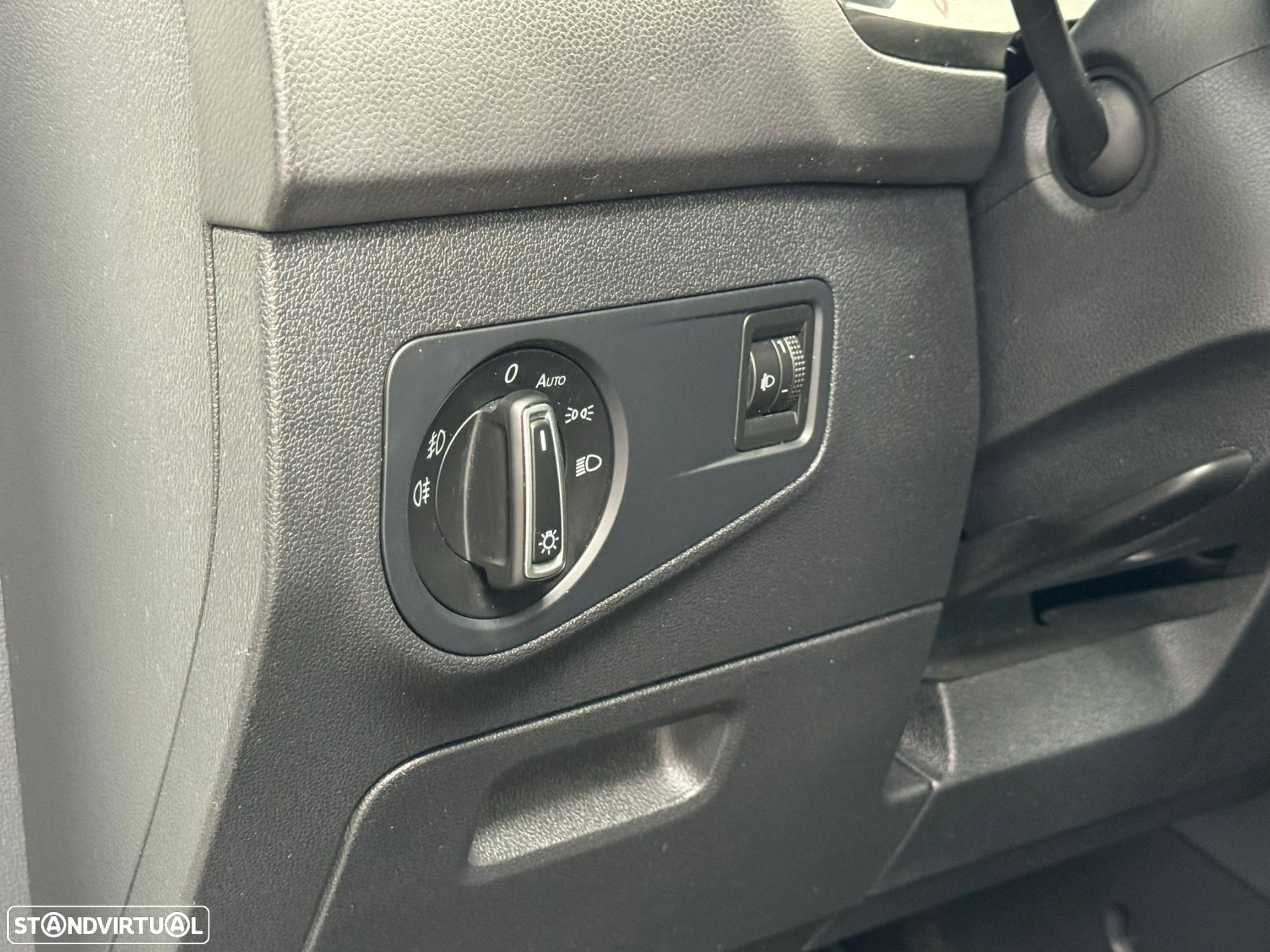 VW Tiguan 1.6 TDI Trendline - 29