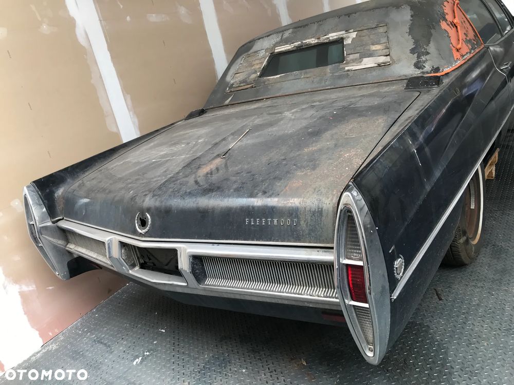 Cadillac Fleetwood - 8