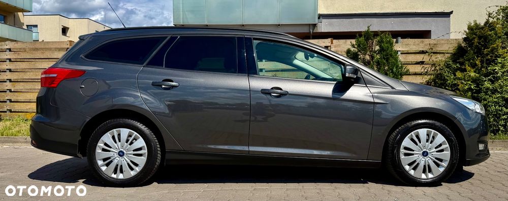 Ford Focus 1.0 EcoBoost Trend Sport - 10