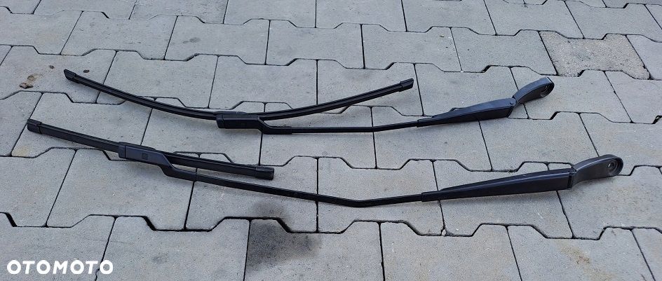 OPEL GRANDLAND RAMIĘ WYCIERACZKI PRZÓD LEWE PRAWE - 1