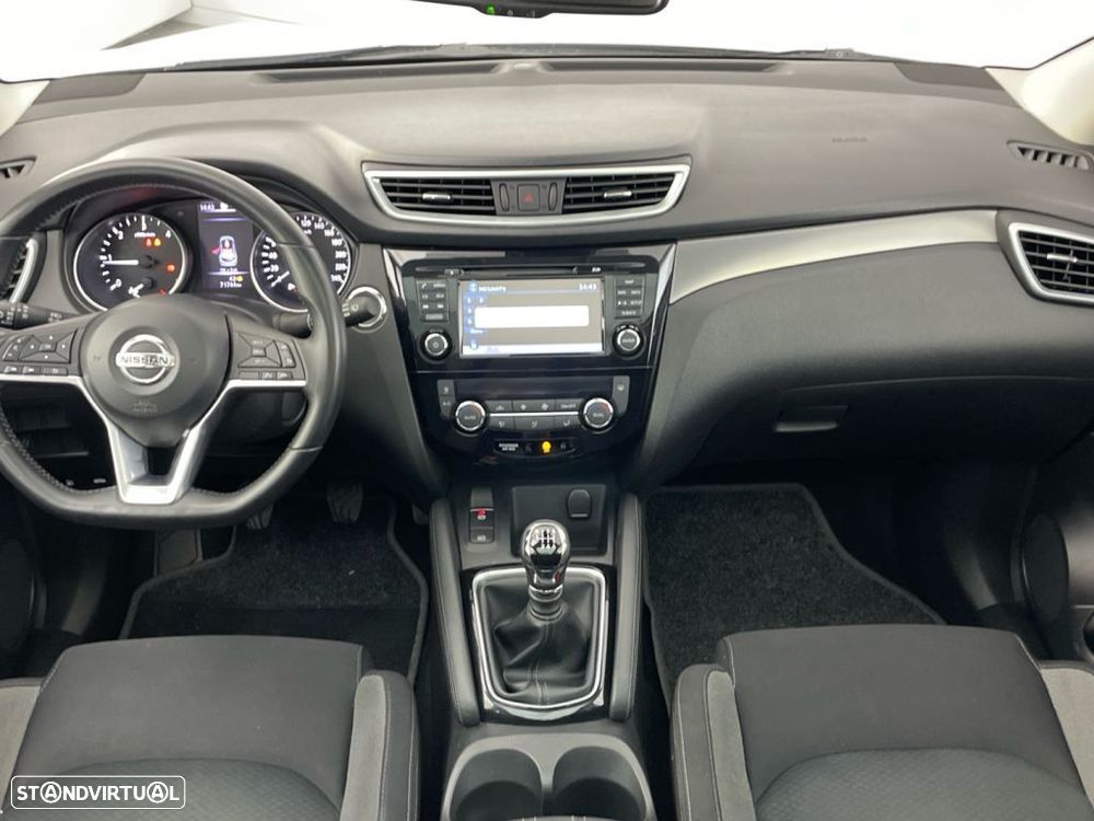 Nissan Qashqai 1.5 dCi N-Connecta - 10