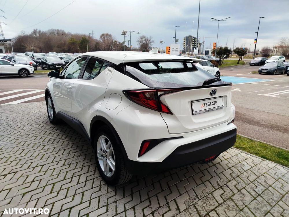 Toyota C-HR 1.8 HSD 4x2 CVT C-enter - 9