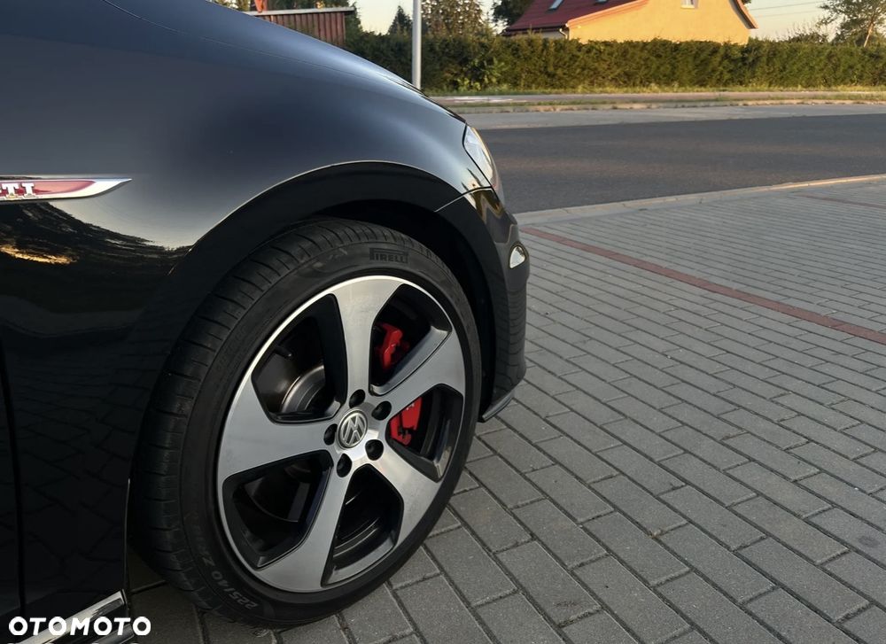 Volkswagen Golf 2.0 TSI BMT GTI Performance - 24