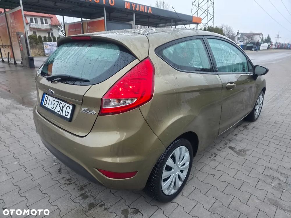 Ford Fiesta 1.25 Champions Edition - 4