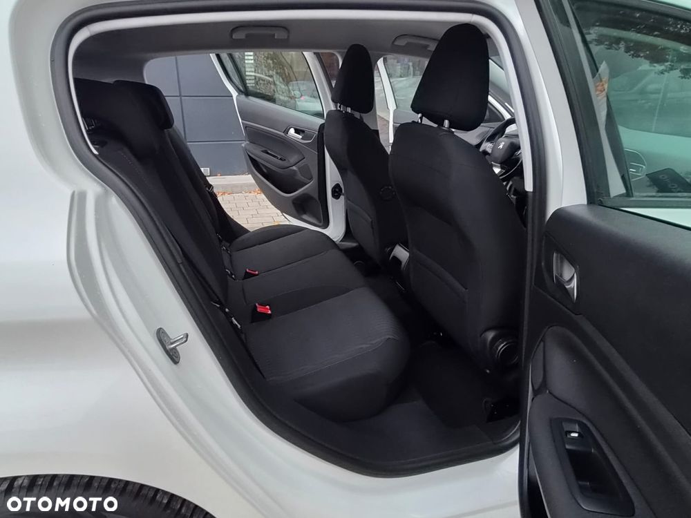 Peugeot 308 1.2 PureTech Active S&S - 24