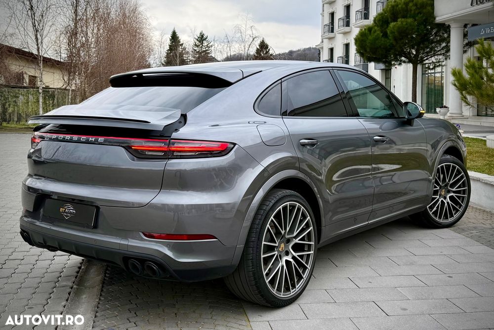 Porsche Cayenne Coupe E-Hybrid Tiptronic S Platinum Edition - 4