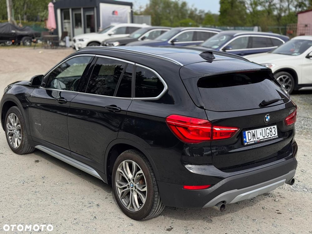 BMW X1 xDrive25i xLine - 6