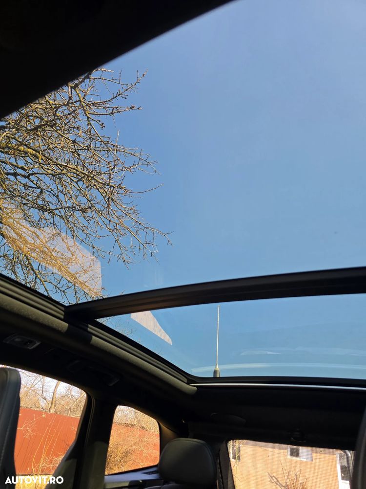 Volvo XC 60 D5 AWD Geartronic Inscription - 22