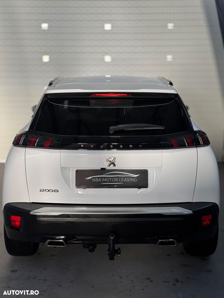 Peugeot 2008 PureTech 130 EAT8 Allure - 5