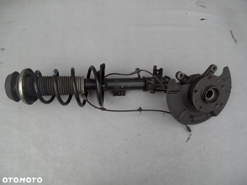 MCPERSON MCPHERSON ZWROTNICA PRAWY PRZÓD SUZUKI SX4 I FIAT SEDICI