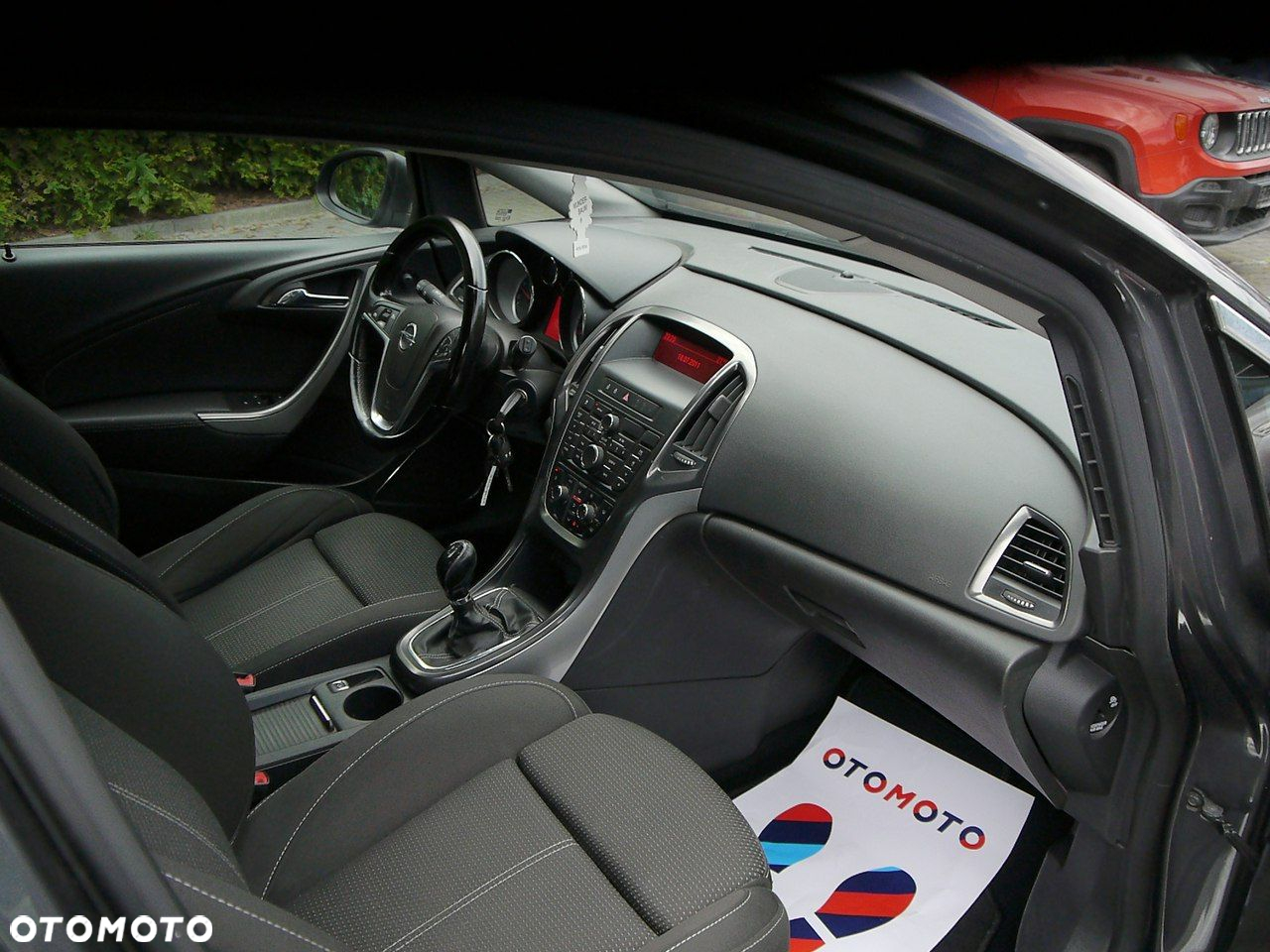 Opel Astra 1.4 Turbo Design Edition - 20