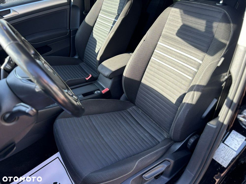 Volkswagen Golf 2.0 TDI BlueMotion Technology Cup - 16