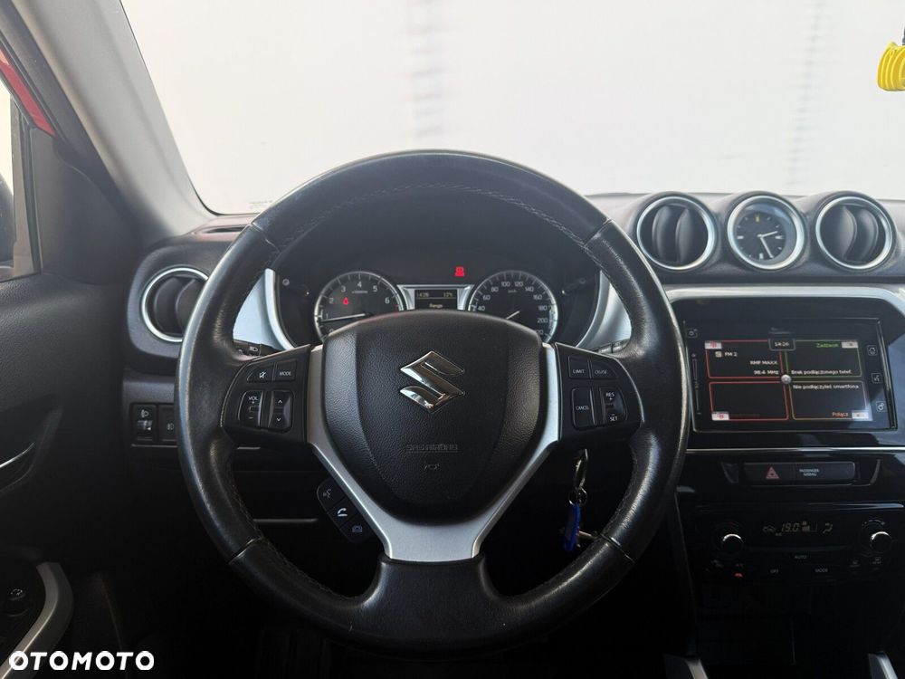 Suzuki Vitara 1.6 Comfort 2WD - 16