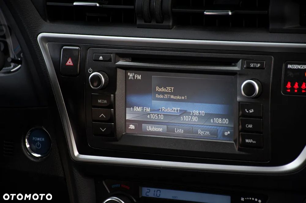 Toyota Auris 1.8 HSD Prestige NAVI - 20