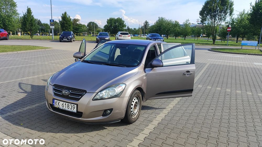 Kia Ceed 1.6 Crdi Comfort - 5