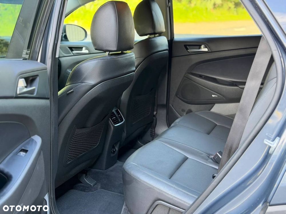 Hyundai Tucson - 11