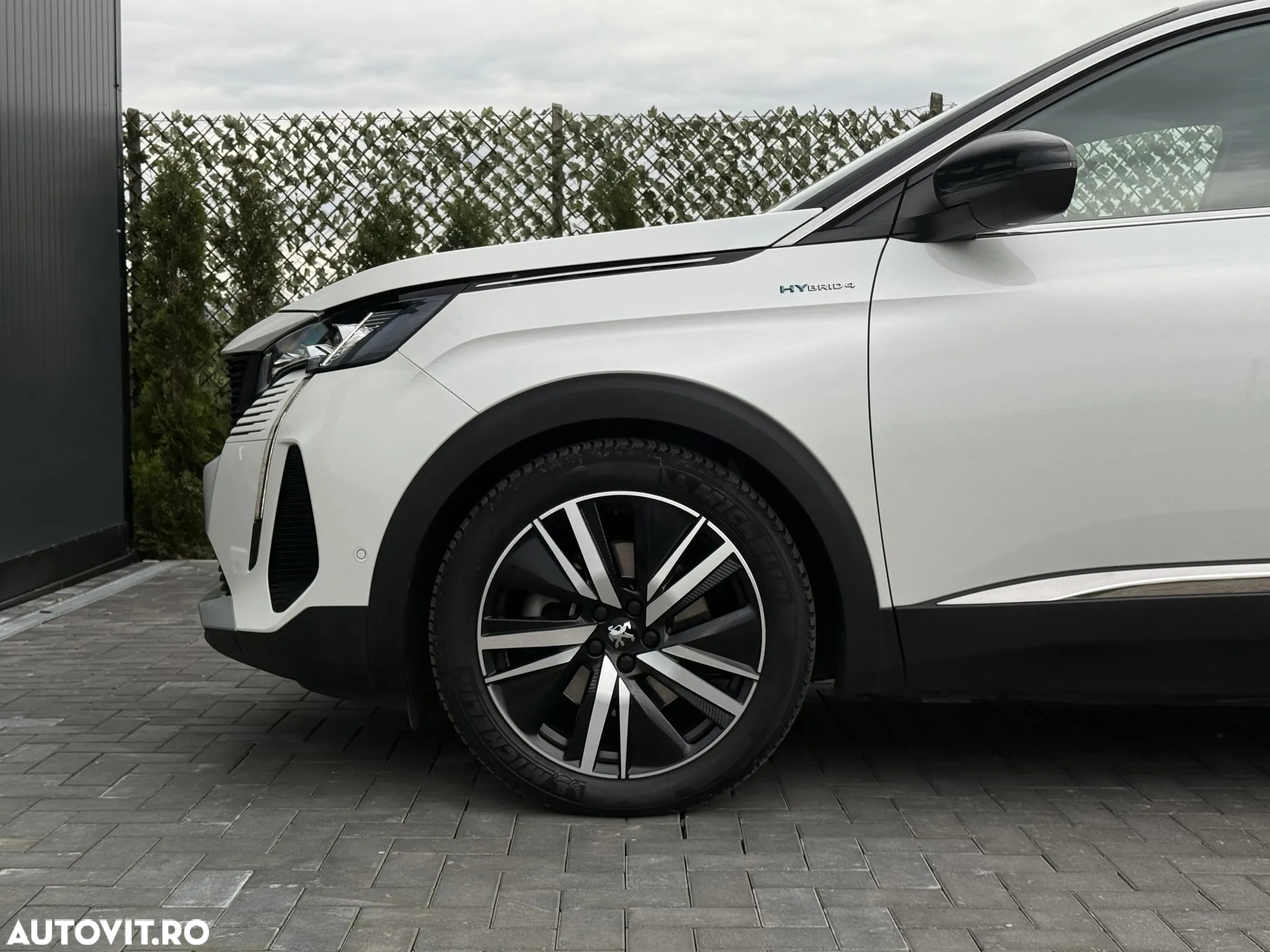 Peugeot 3008 PHEV EAT8 GT Pack - 13