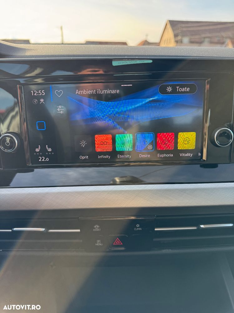 Volkswagen Golf Variant 2.0 TDI 116CP Life - 10