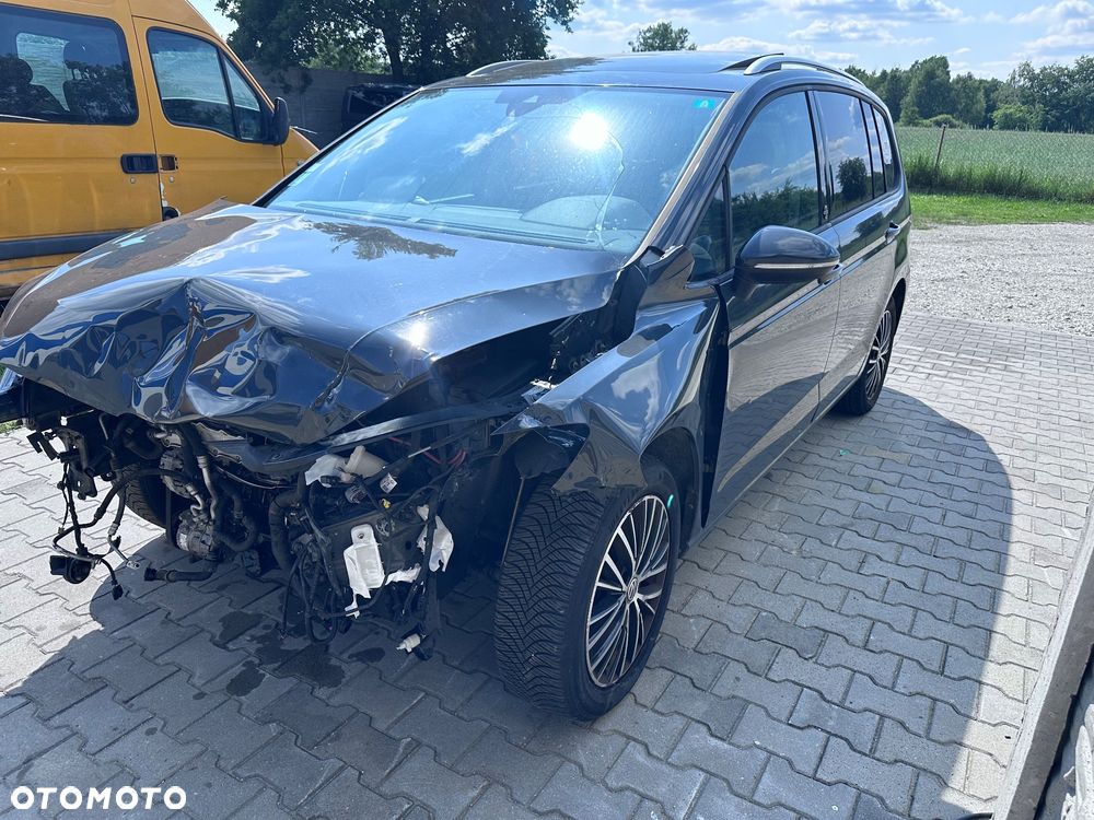 Volkswagen Touran 1.4 TSI BMT Highline DSG - 7