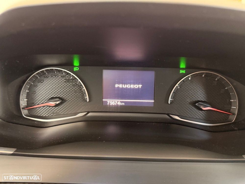 Peugeot 208 1.5 BlueHDi Active Pack - 28