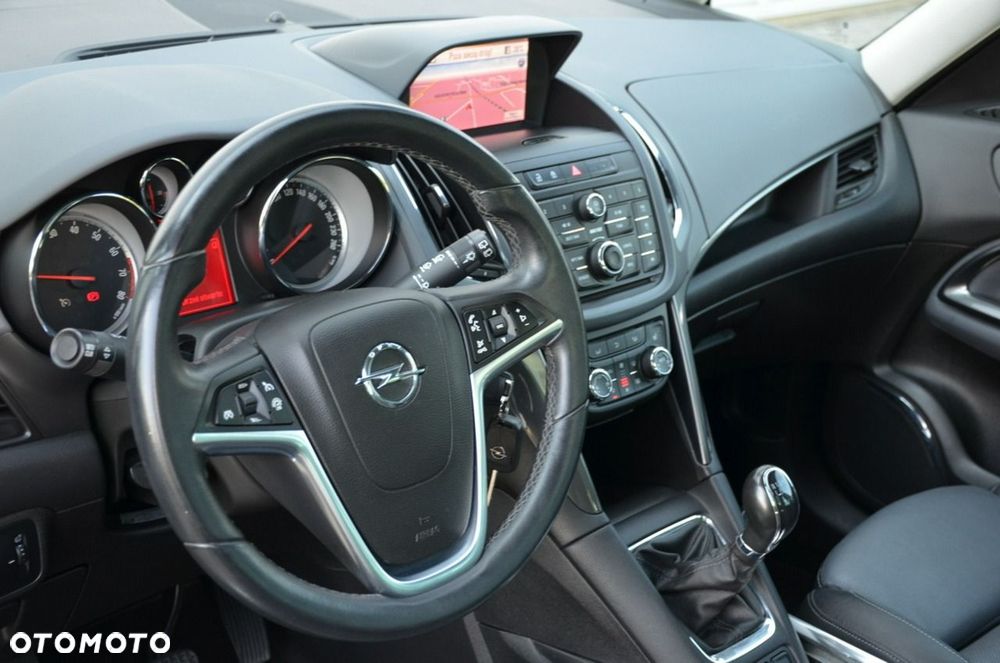 Opel Zafira - 22