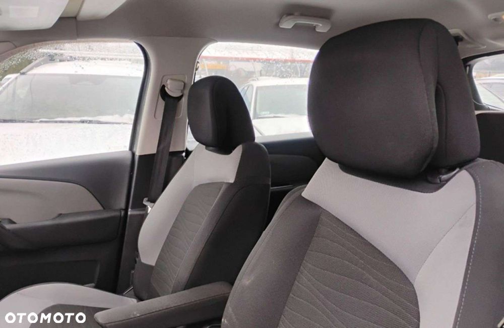 Citroën C4 Picasso - 10