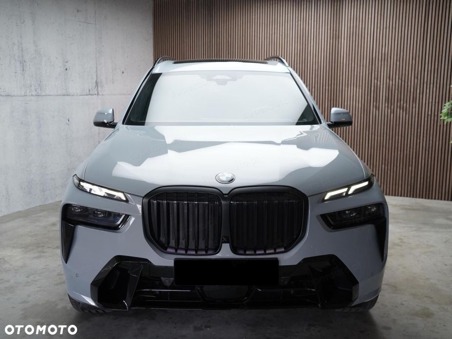 BMW X7 xDrive40i mHEV M Sport sport - 9
