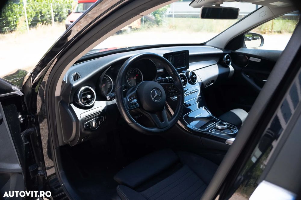 Mercedes-Benz C 180 Aut. - 9
