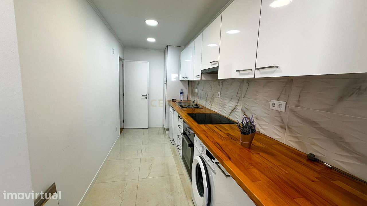 Apartamento T2 na Amadora - Grande imagem: 3/12