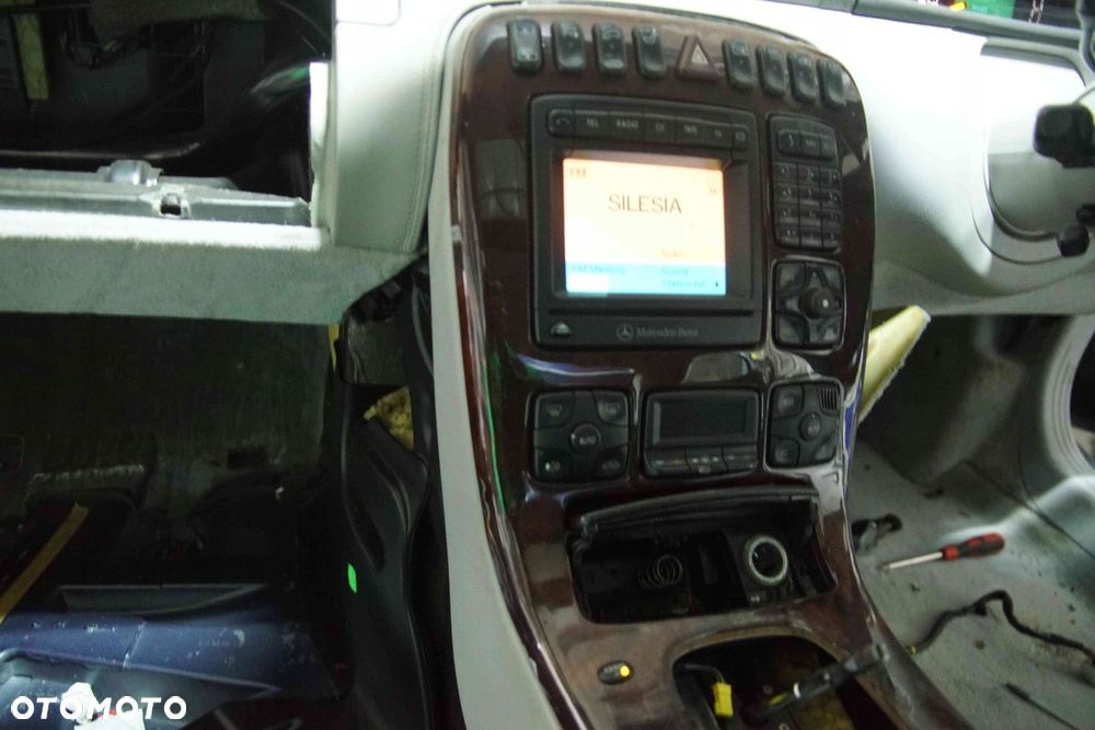 COMAND RADIO NAVI MERCEDES A2208270442 CL W215 W220 - 1