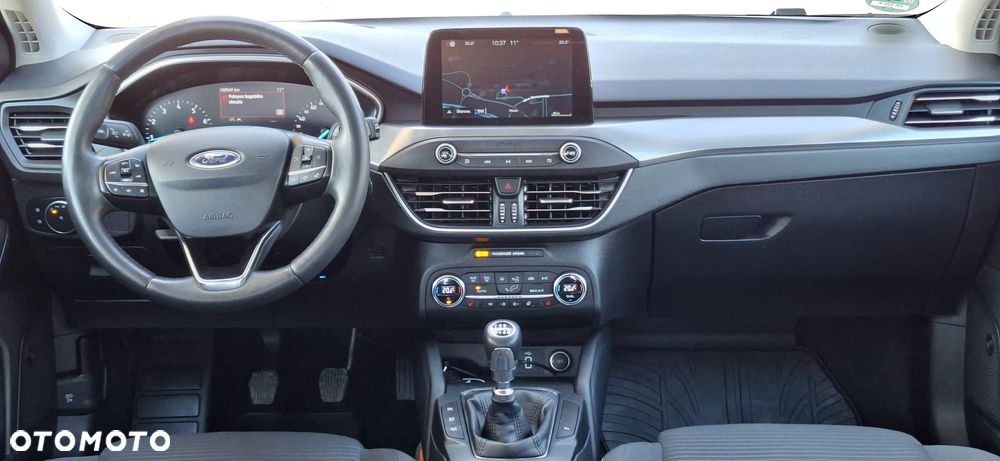 Ford Focus 1.0 EcoBoost Active - 13