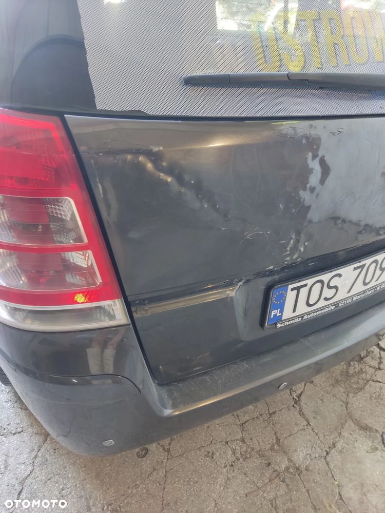 Opel Zafira 1.8 Family Plus - 24