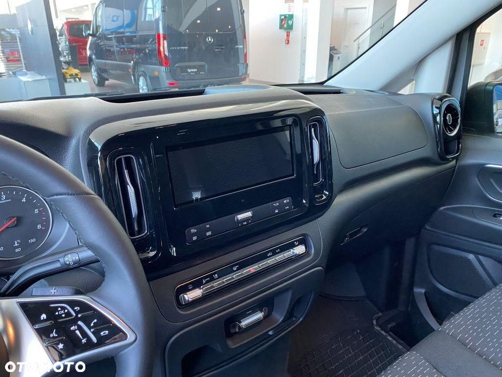 Mercedes-Benz Vito - 13