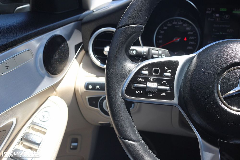 Mercedes-Benz C 300 de Avantgarde - 27