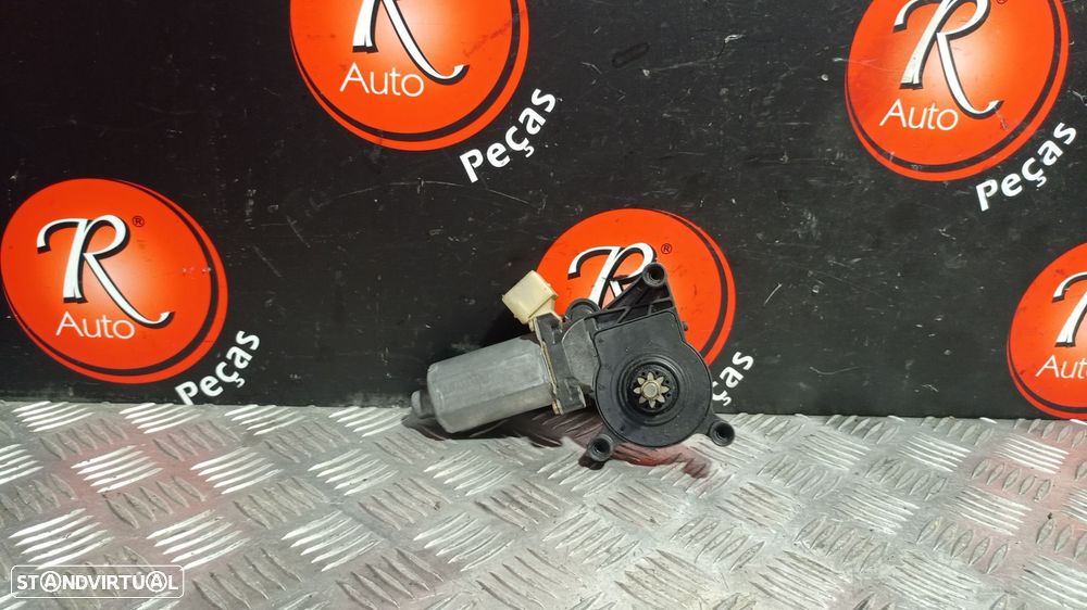 Motor Do Elevador Porta F.D Mercedes-Benz Clk (C208) - 1