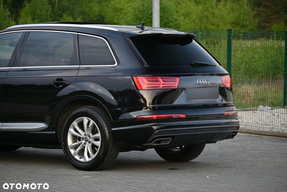 Audi Q7 - 15