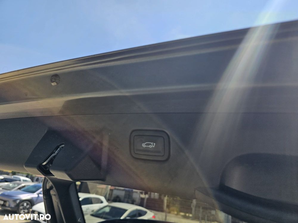 Hyundai KONA 1.0 T-GDI 120 CP 6MT 2WD Premium - 11