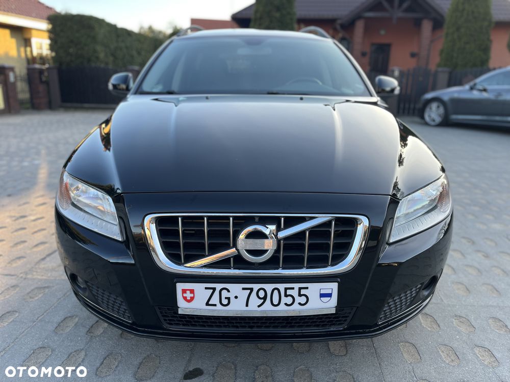 Volvo V70 2.0 - 23