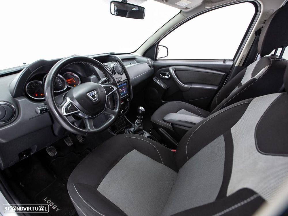 Dacia Duster — fotografia 6