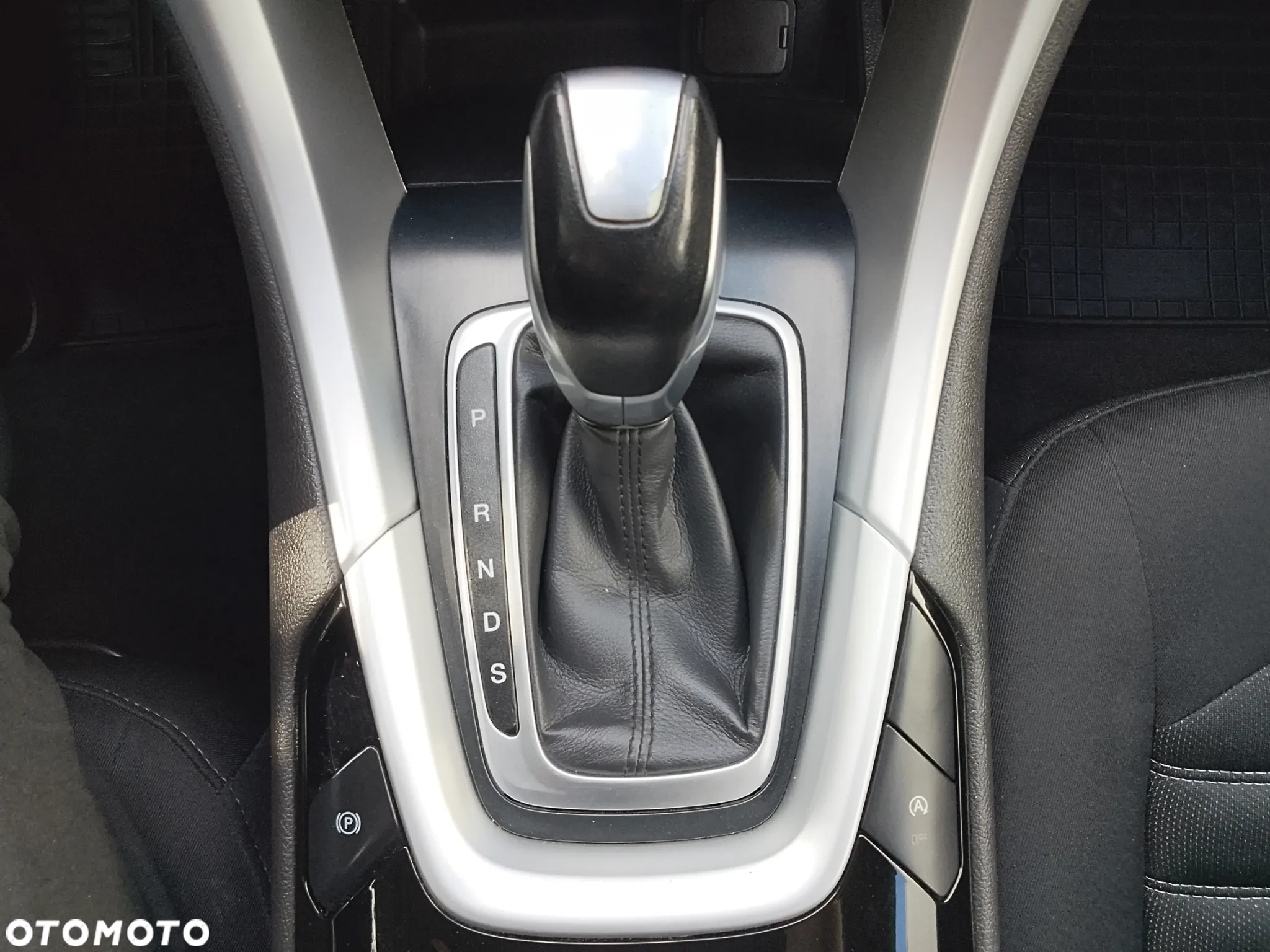 Ford Mondeo 2.0 TDCi Edition PowerShift - 20