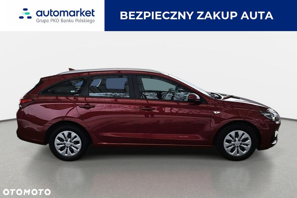 Hyundai i30 1.5 DPI Classic + - 8